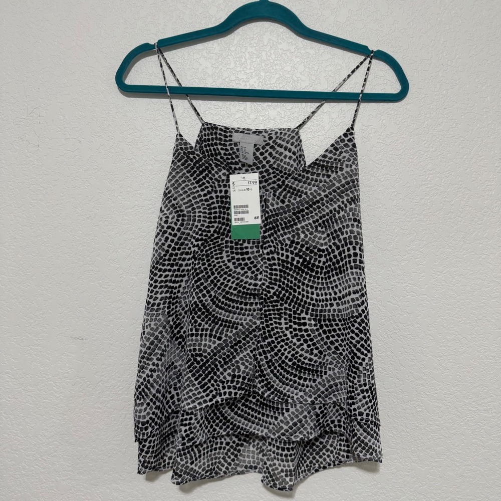 H&M Conscious‎ Black White Geometric Print Camisole Top Women Size 10